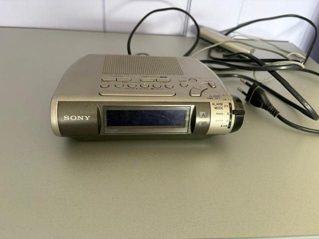 2x wekkerradio, Witgoed en Apparatuur, Ophalen, Gebruikt, Digitaal