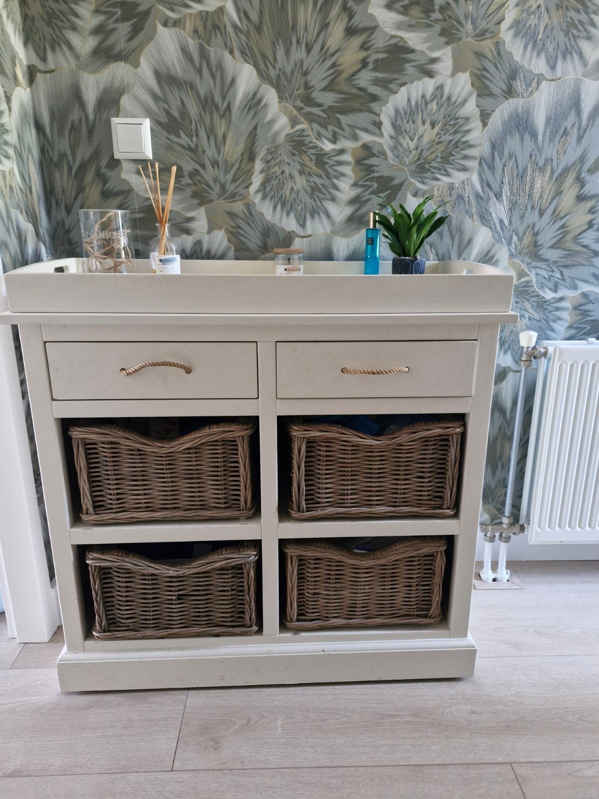 Commode/Kastje met lades en rieten manden, Ophalen, Gebruikt, 50 tot 100 cm, Overige houtsoorten