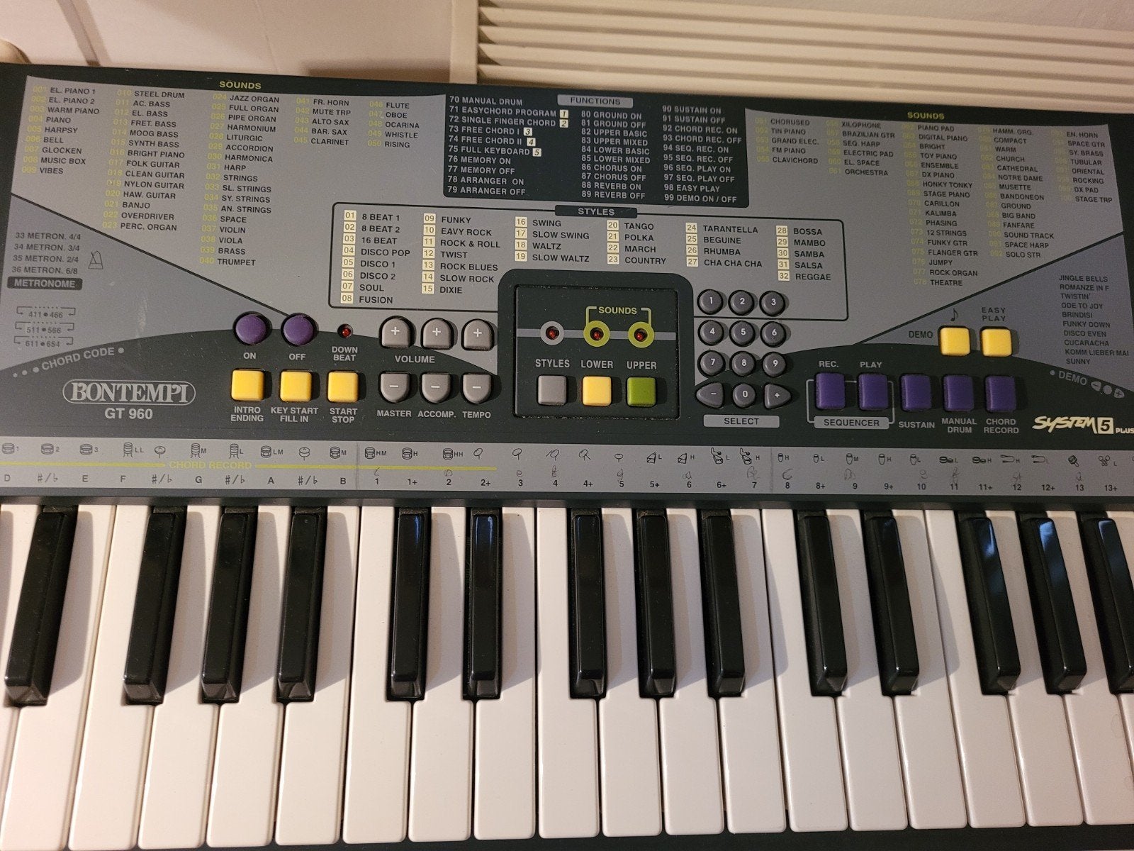 Bontempi GT 960 Elektronisch Toetsenbord - Zo goed als nieuw, Ophalen, Zo goed als nieuw, 61 toetsen, Overige merken