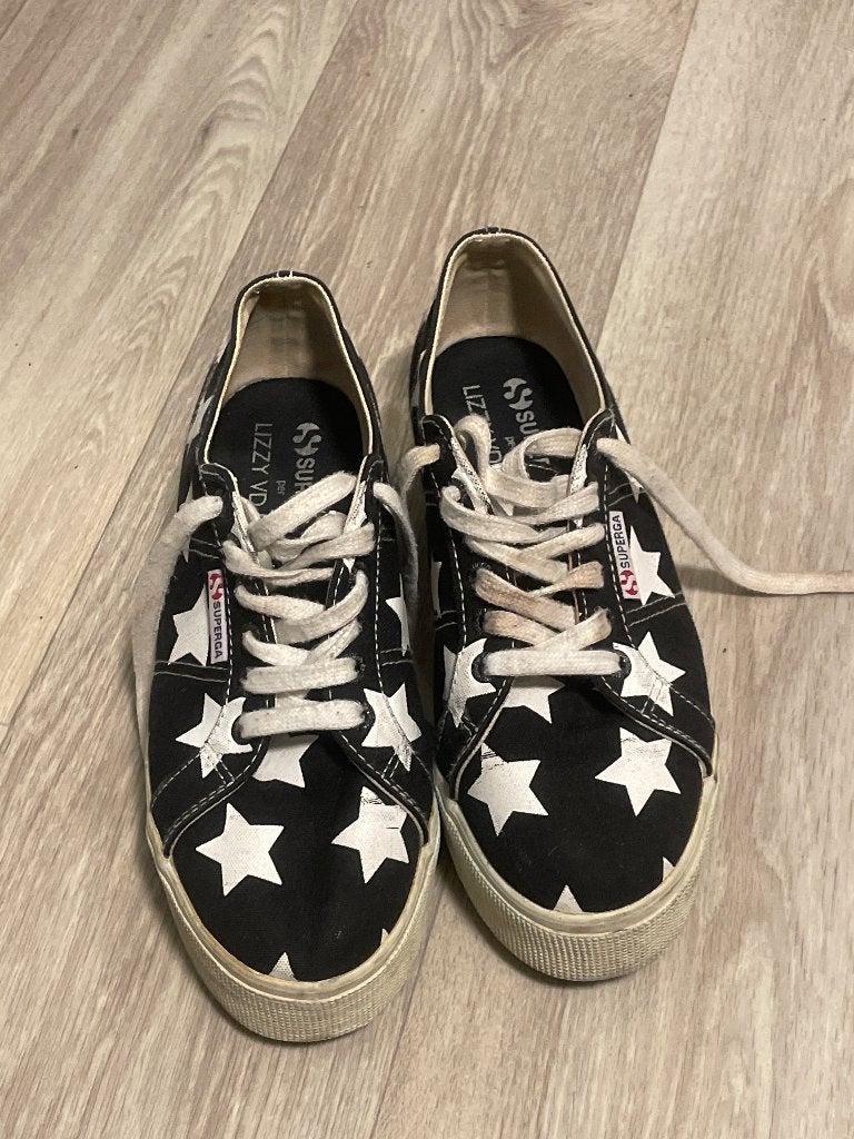 Superga schoenen sterren maat 39 sneackers, Zwart, Ophalen of Verzenden, Sneakers of Gympen, Zo goed als nieuw