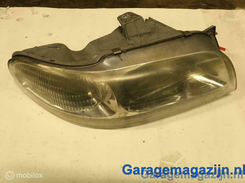 Koplamp rechts Deawoo Nubira Wagon 1999 0317000720, Gebruikt, Daewoo, Ophalen of Verzenden, Daewoo