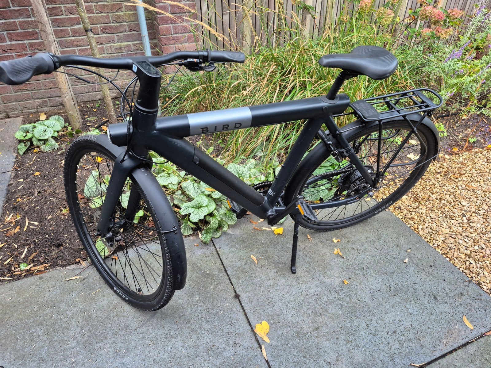 Bird e-bike, Fietsen en Brommers, Ophalen, Gebruikt, 30 tot 50 km per accu, Overige merken