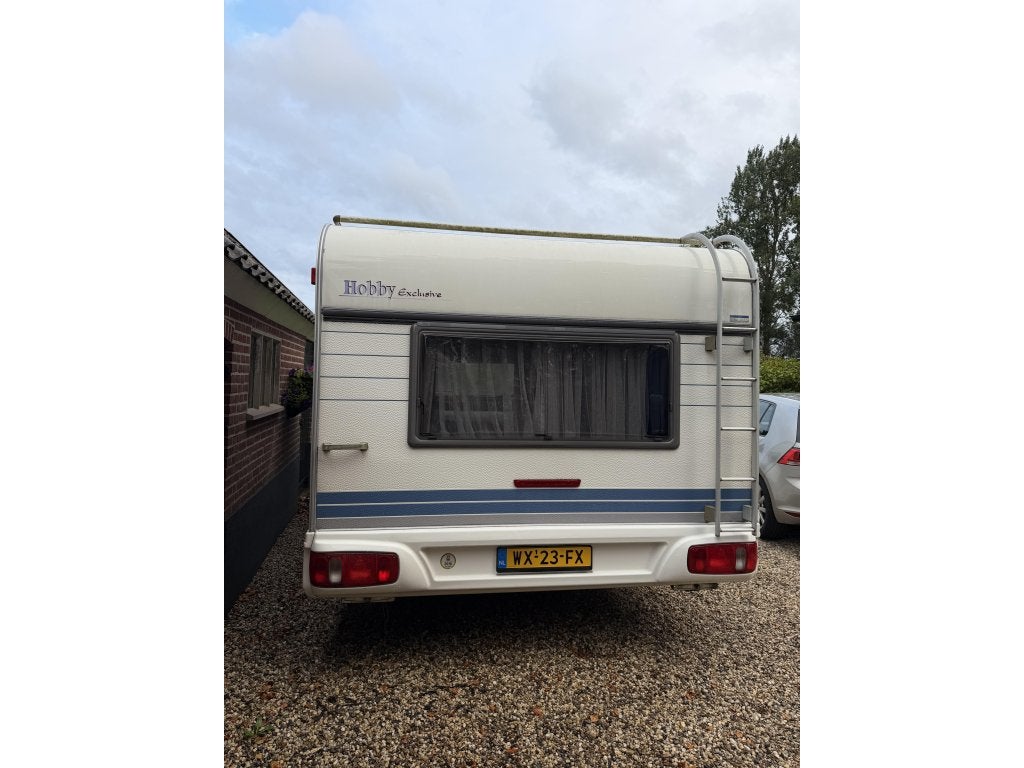 Hobby Exclusive 560 UFF, Caravans en Kamperen, Rondzit, Hobby, Bedrijf, Lengtebed