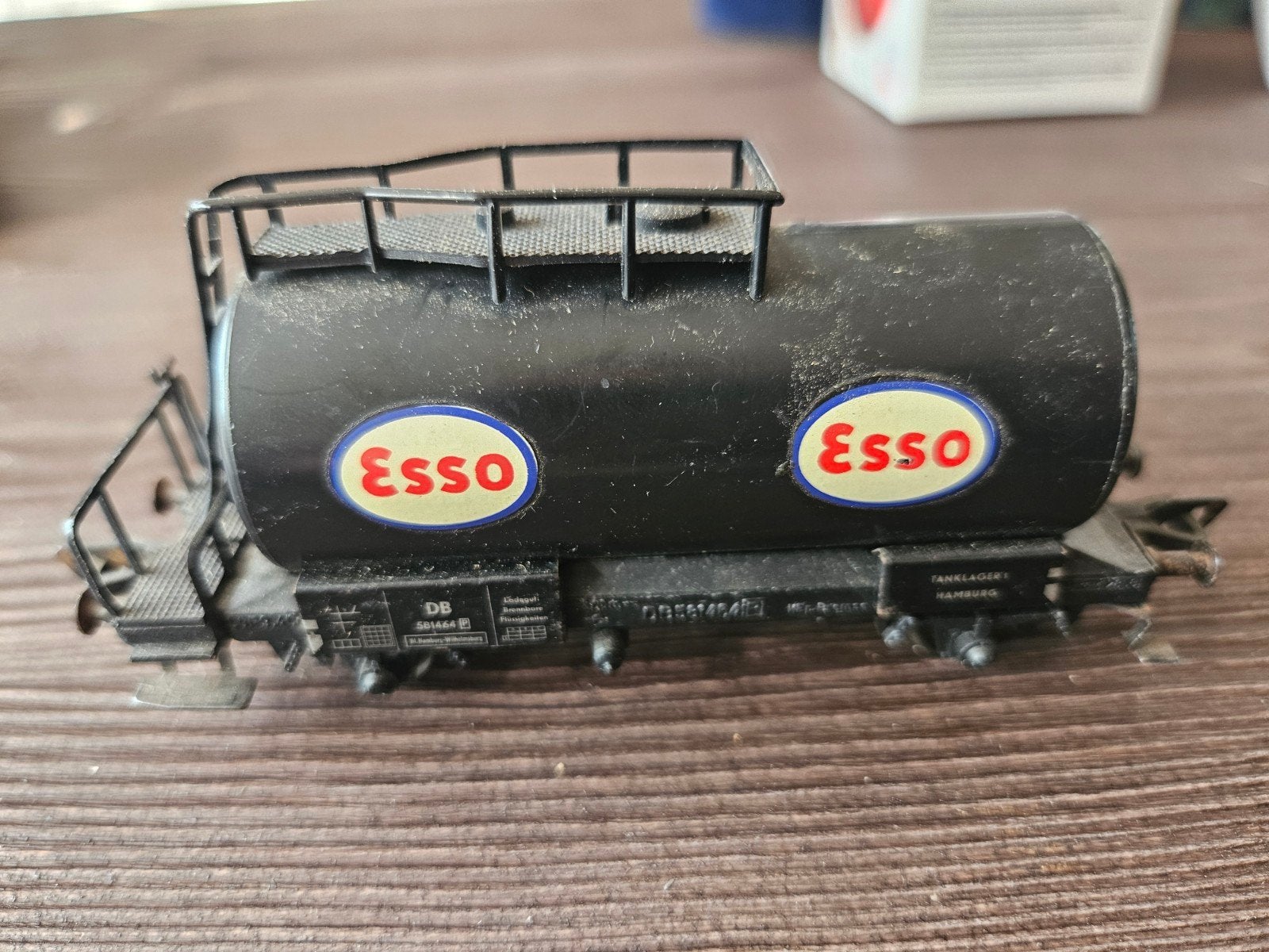 fleischmann Esso Tankwagon, Wisselstroom, Fleischmann, Wagon, Ophalen of Verzenden