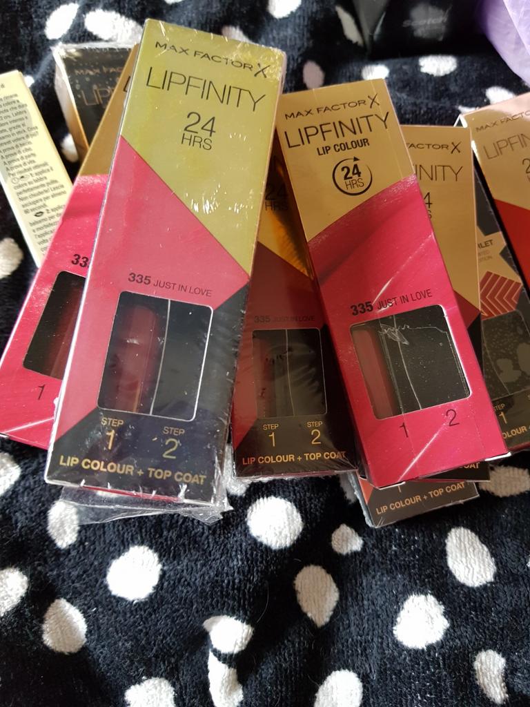 10 stuks maxfactor lipfinity zonder topcoat nr 335, Ophalen of Verzenden, Nieuw, Overige kleuren, Handen en Nagels
