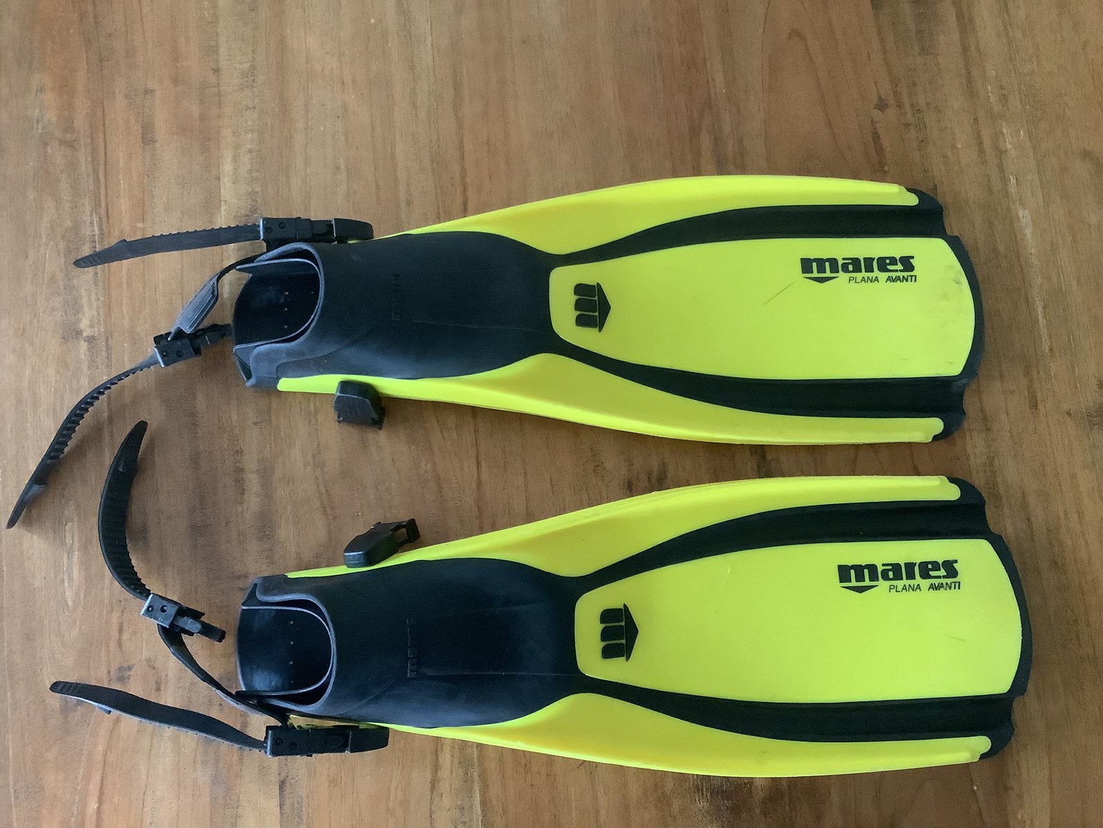 Mares Plana Avanti maat S, duikvinnen, zwemvliezen, flippers, Watersport en Boten, Ophalen, Gebruikt, Zwem- of Duikvliezen