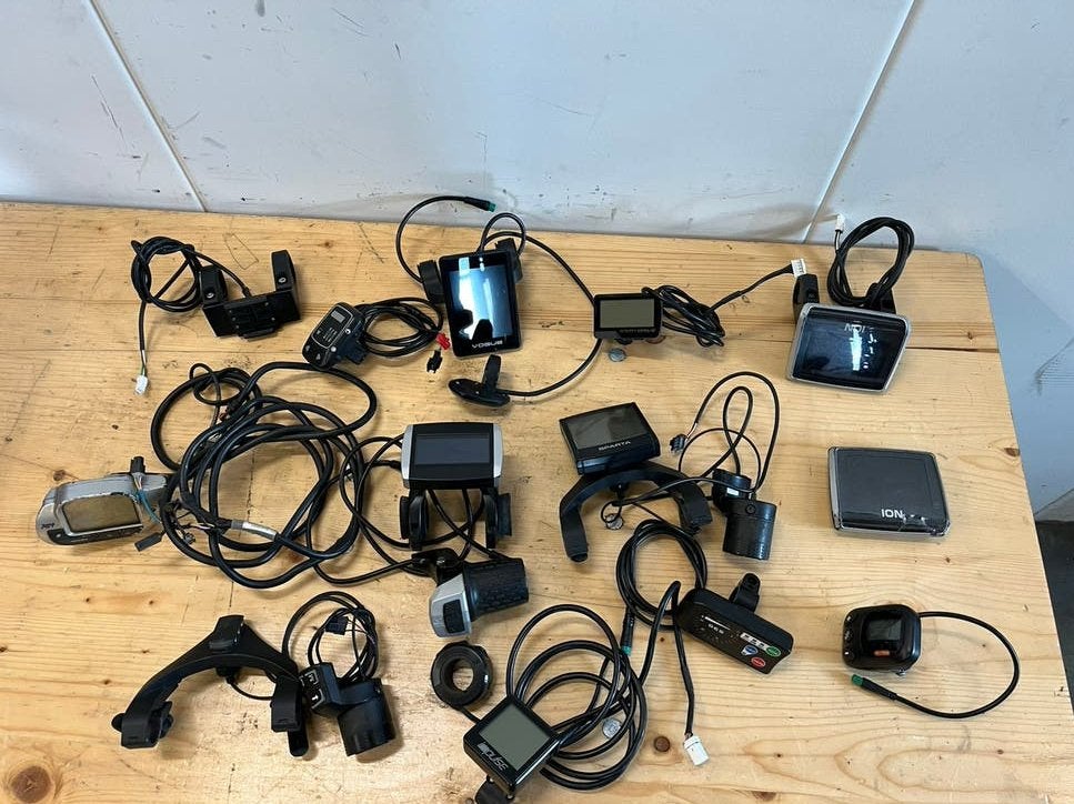 Display & Houder E-Bike, Zo goed als nieuw