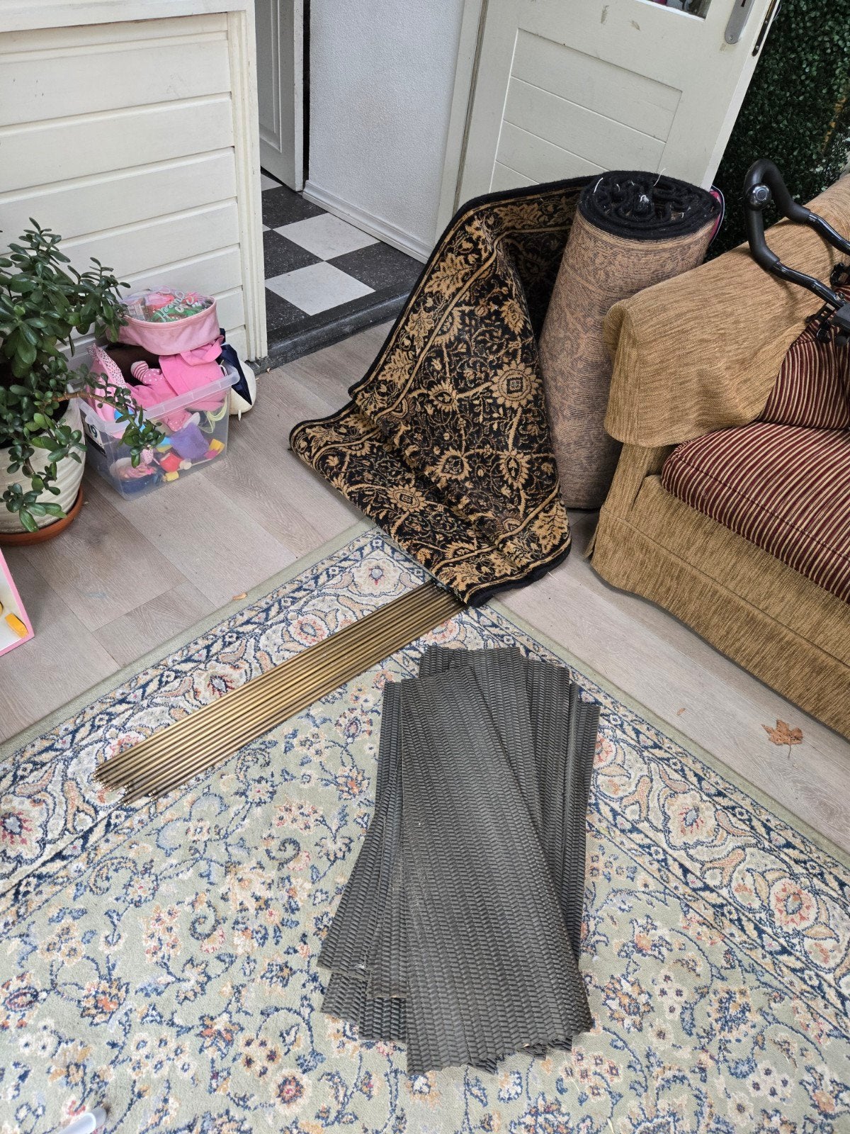 Complete Traploper (40 jaar oud) met ondermatten en roeden, Huis en Inrichting, Stoffering | Tapijten en Kleden, Gebruikt, Beige