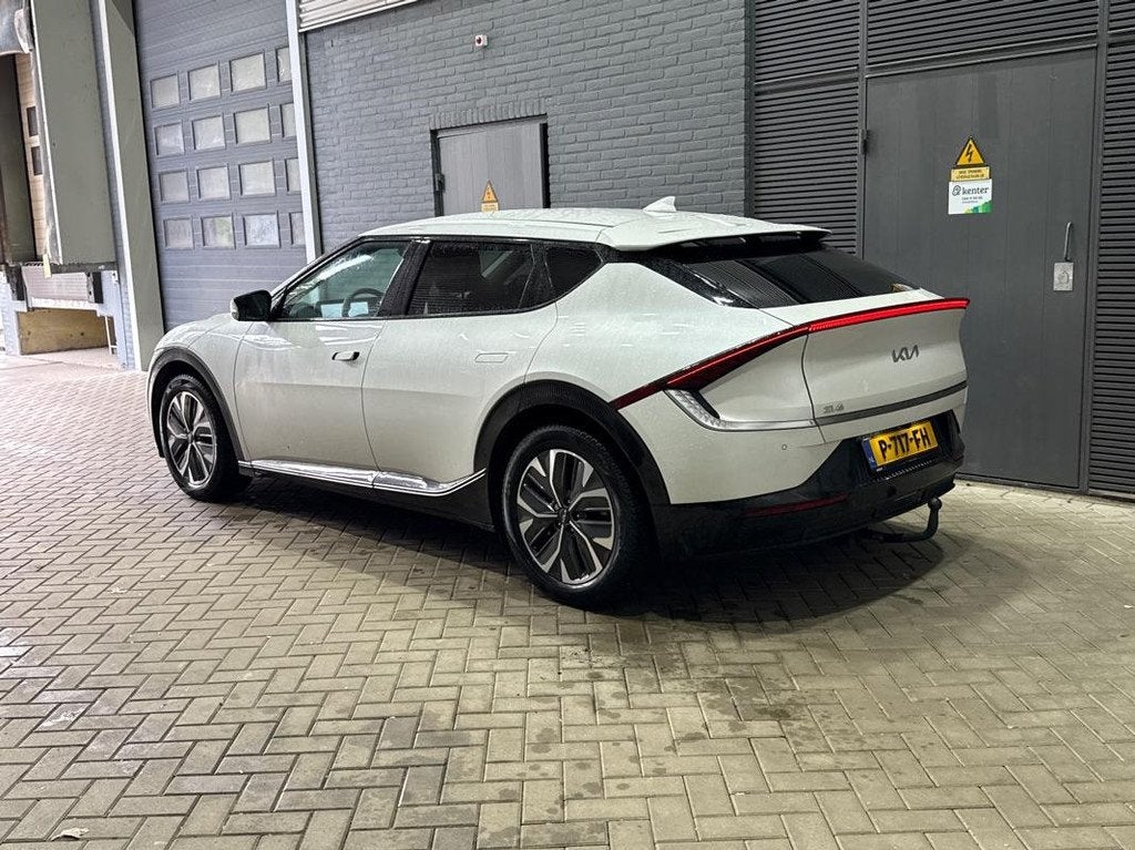 Kia EV6 Plus 77.4 kWh | Leder | Trekhaak | Stoelventilatie |, Automaat, 228 pk, Achterwielaandrijving, Gebruikt