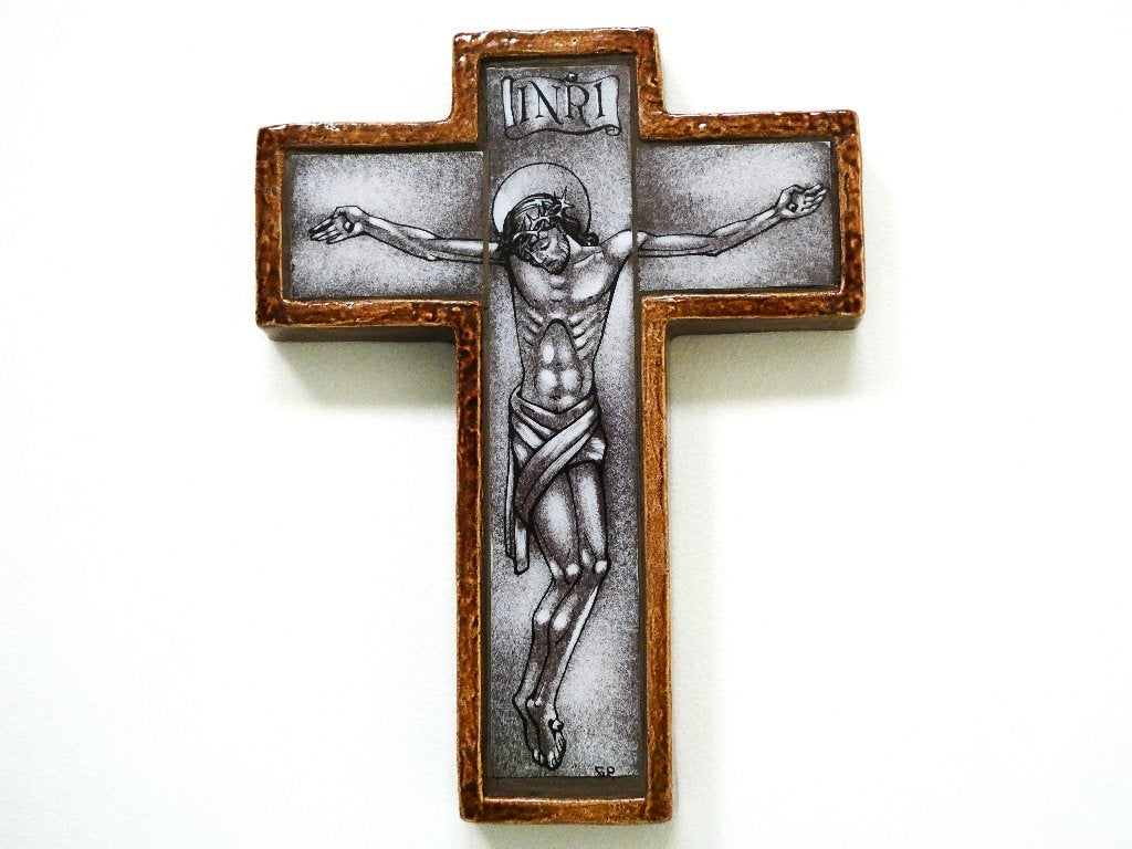 Kruisbeeld van gebrandschilderd opalineglas Gebr. Paridon, Ophalen of Verzenden