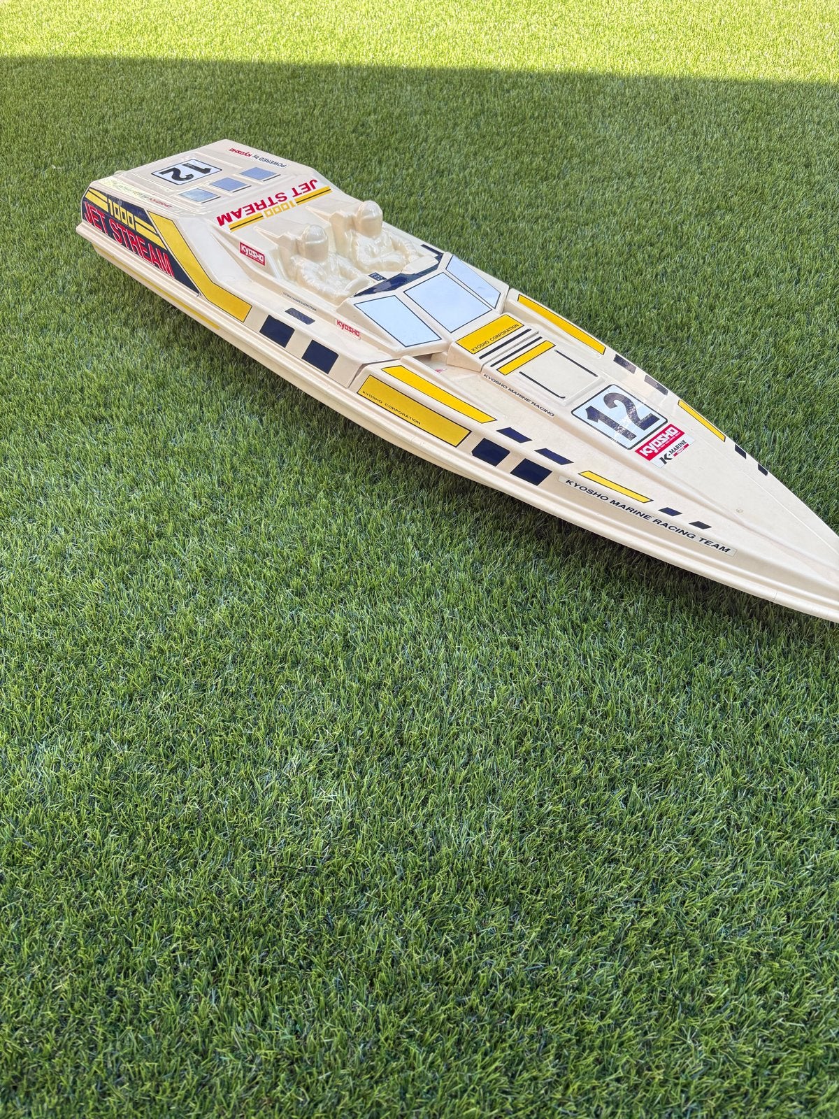 Kyosho Jet Stream 1000 RC boot, Ophalen, Gebruikt