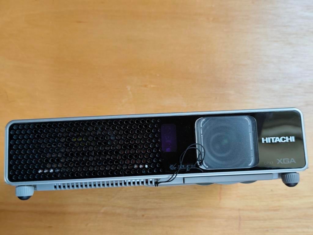 Hitachi CPX1 XGA beamer, Audio, Tv en Foto, Beamers, Ophalen of Verzenden