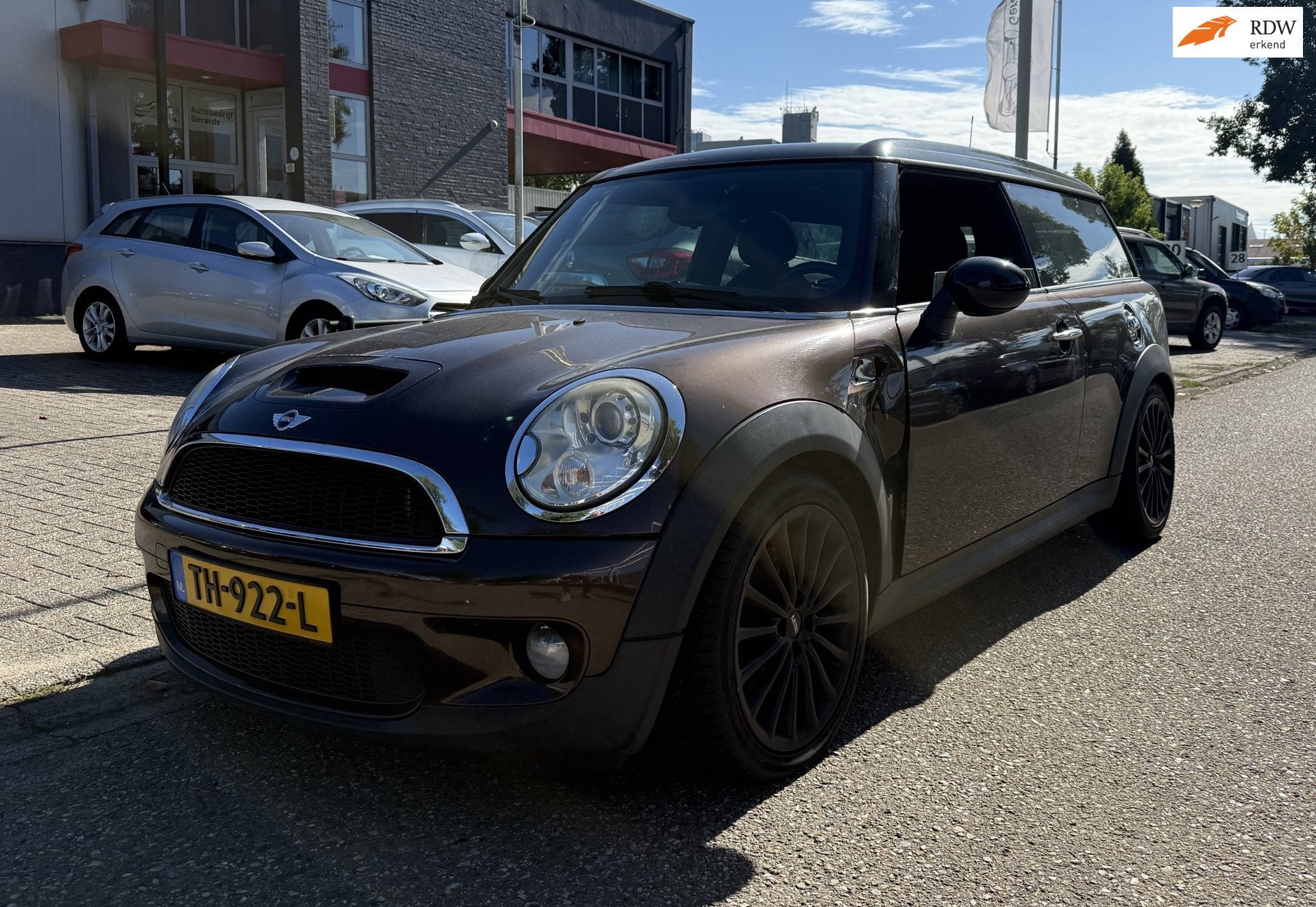 Mini Mini Clubman 1.6 Cooper S Chili Airco Cruise Pano Motor, Voorwielaandrijving, Dealer onderhouden, Gebruikt, 4 cilinders