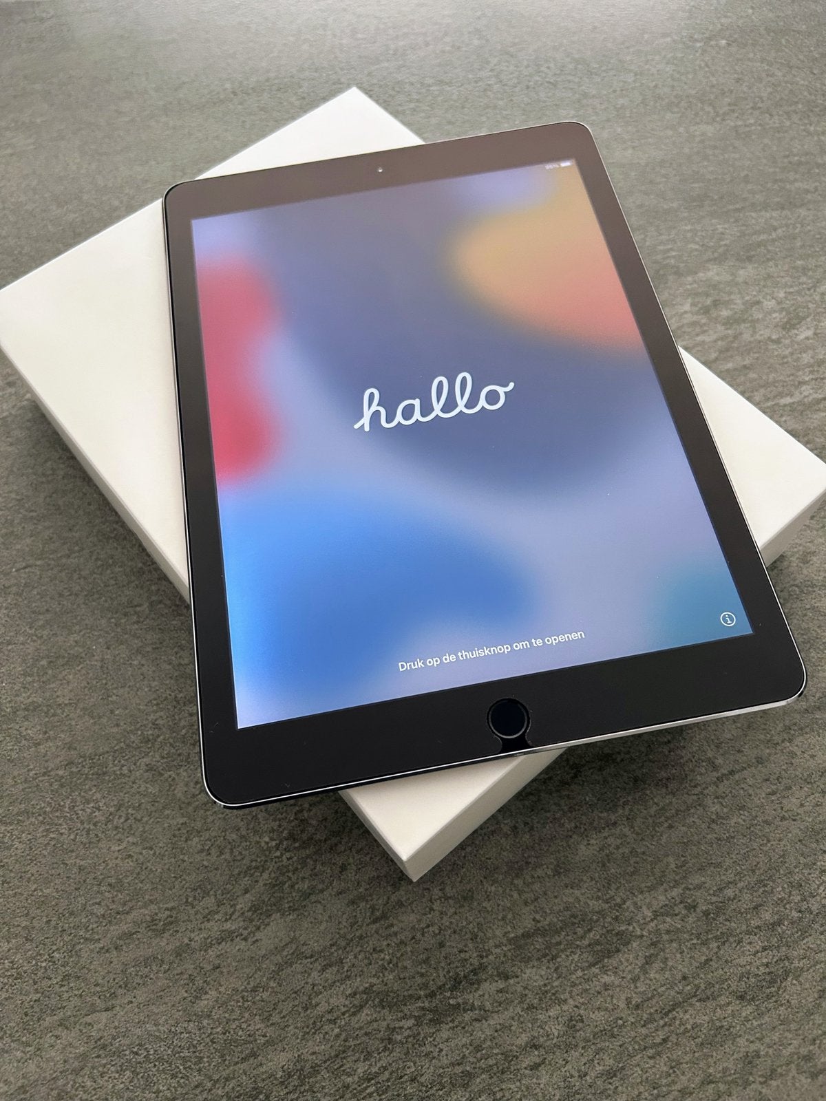 Apple iPad Air 2 Wi-Fi 128GB Space Grey *NIEUWSTAAT*, 10 inch, Apple iPad Air, Nieuw, Ophalen of Verzenden