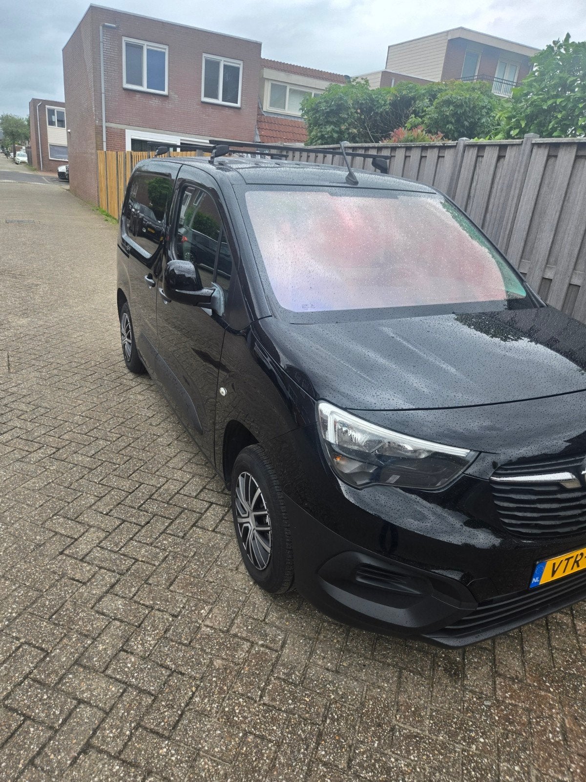 Opel Combo Cargo GB 1.6 Diesel 75pk L1h1 2020 Zwart, Auto's, Voorwielaandrijving, Stof, 74 pk, 4 cilinders