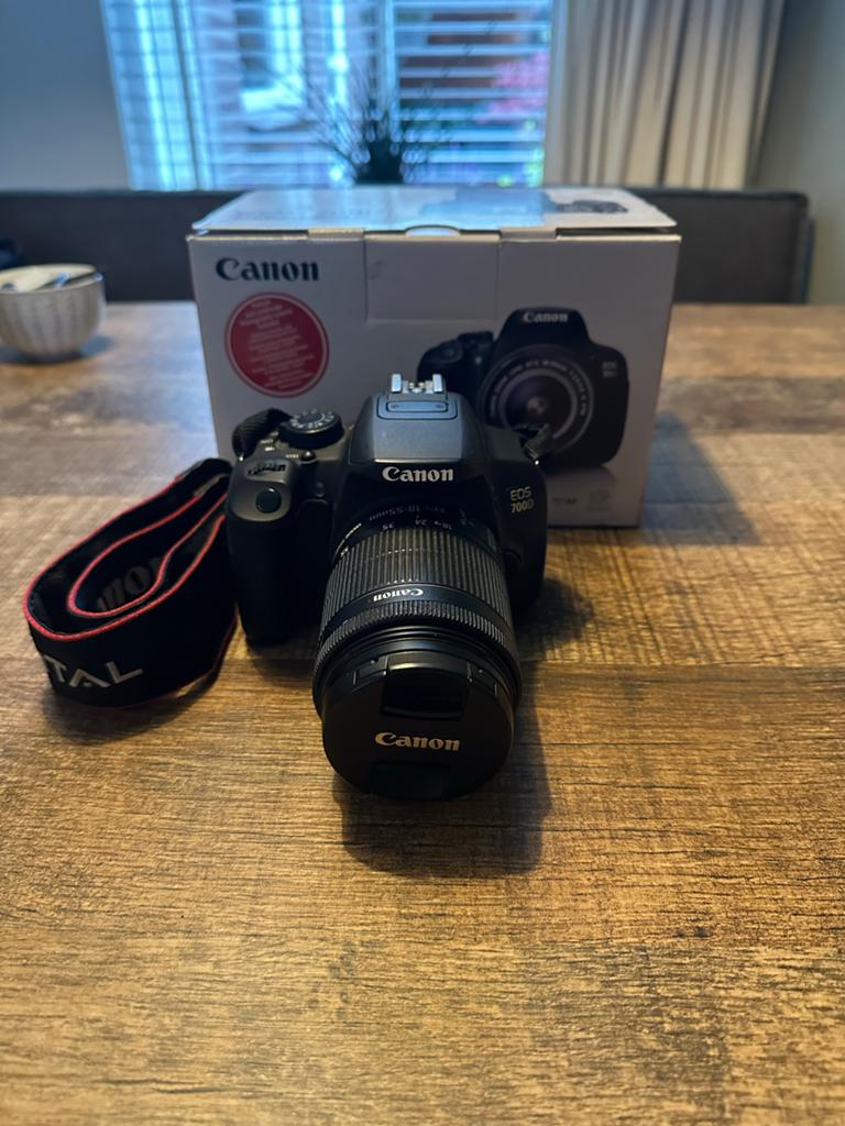 Canon EOS 700D EF-S 18-55 IS STM Kit, Ophalen, Spiegelreflex, Canon, Zo goed als nieuw