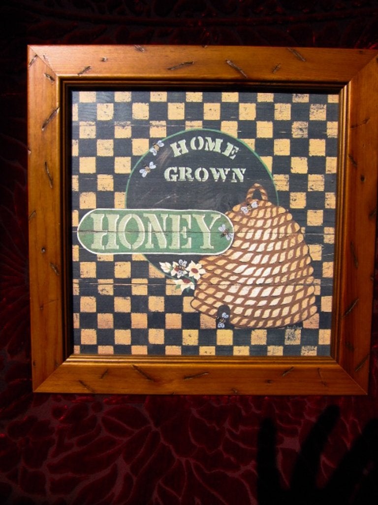landelijk schilderijtje van bijenkorf met home grown honey, Huis en Inrichting, Ophalen of Verzenden, Zo goed als nieuw, Minder dan 50 cm