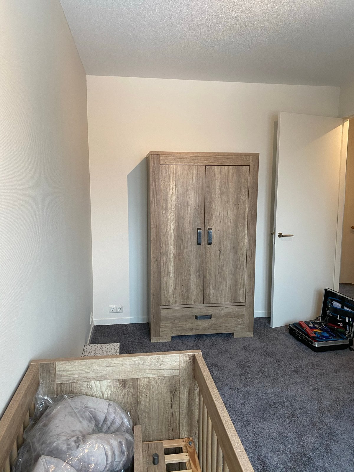 Complete babykamer set van Kidsmill Brent Oldwood, Ophalen, Gebruikt, Lattenbodem, Minder dan 140 cm