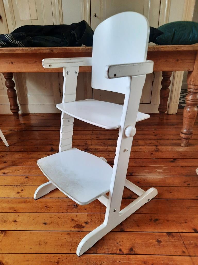 Witte Geuther kinderstoel, Ophalen, Gebruikt, Meegroeistoel