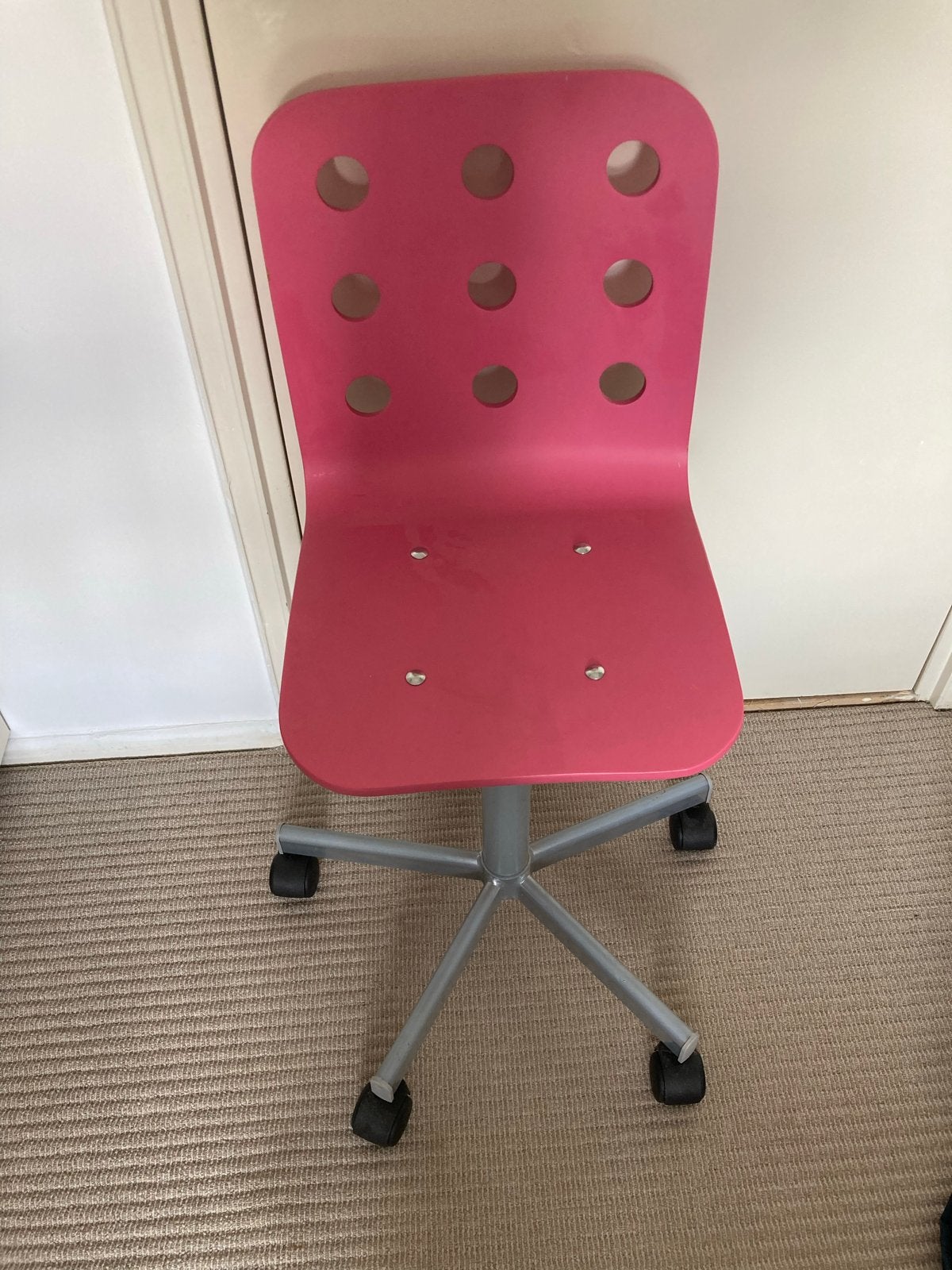 Roze bureaustoel met wieltjes - Gebruikt, Ophalen, Gebruikt, Roze, Bureaustoel