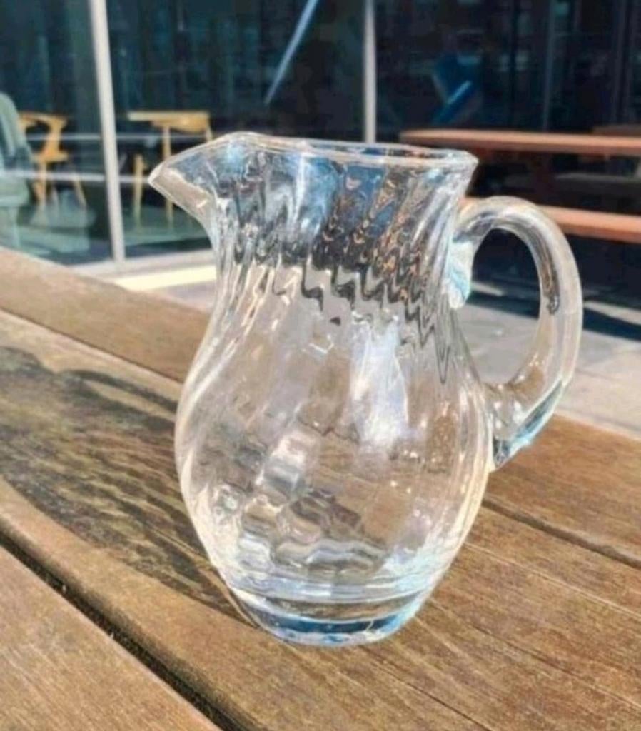 Vintage Clear Glass Swirl Pitcher, Antiek en Kunst, Antiek | Glas en Kristal, Ophalen of Verzenden
