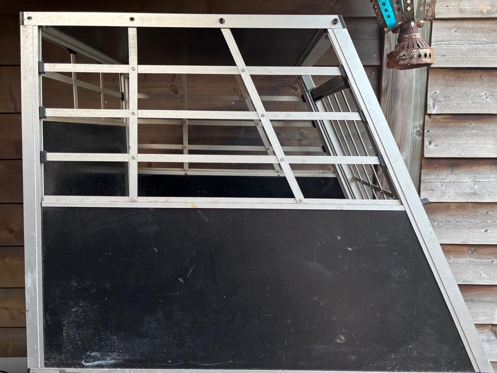 Honden bench auto, Ophalen, Gebruikt