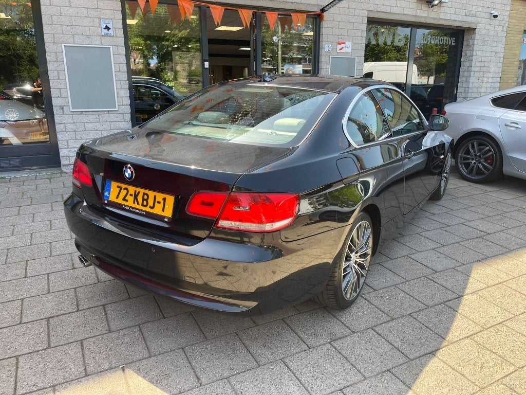 BMW 3 Serie Coupe 320i Coupe Creme leer schuifdak NAP, Auto's, Euro 5, 15 km/l, 4 cilinders, 163 pk