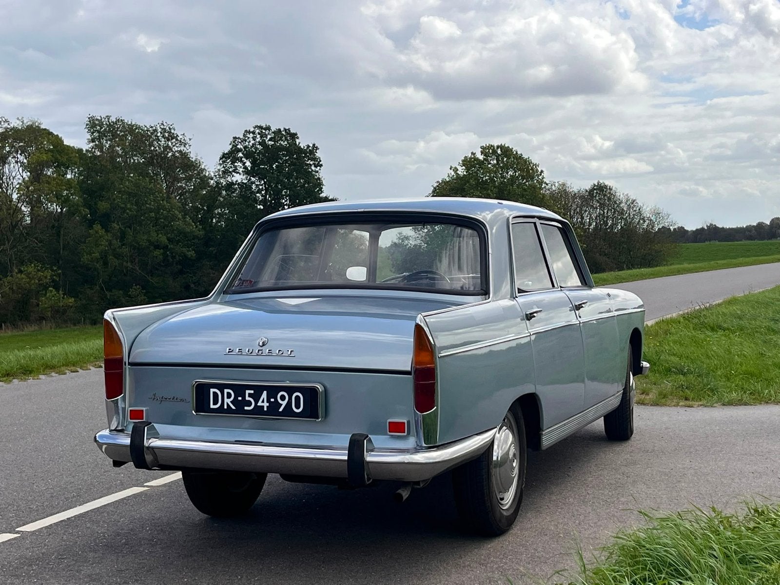 Peugeot 404 Injection 1966 Blauw, foto 3
