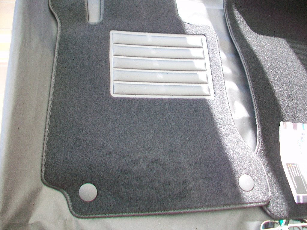 Automatten Mercedes W204 C klasse 2007-2013 € 25,00, Ophalen of Verzenden, Nieuw