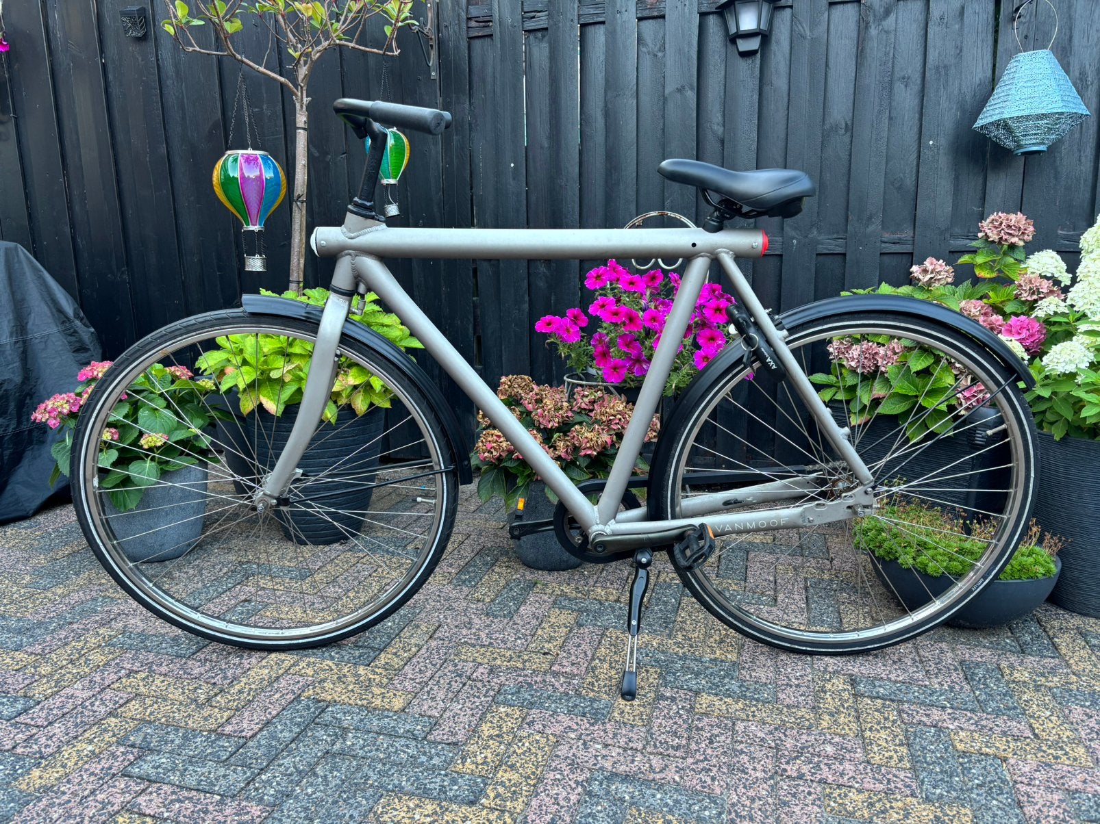 T.K een 28inch vanmoof herenfiets non electric-oude type, Terugtraprem, Zo goed als nieuw, 57 tot 61 cm, Ophalen
