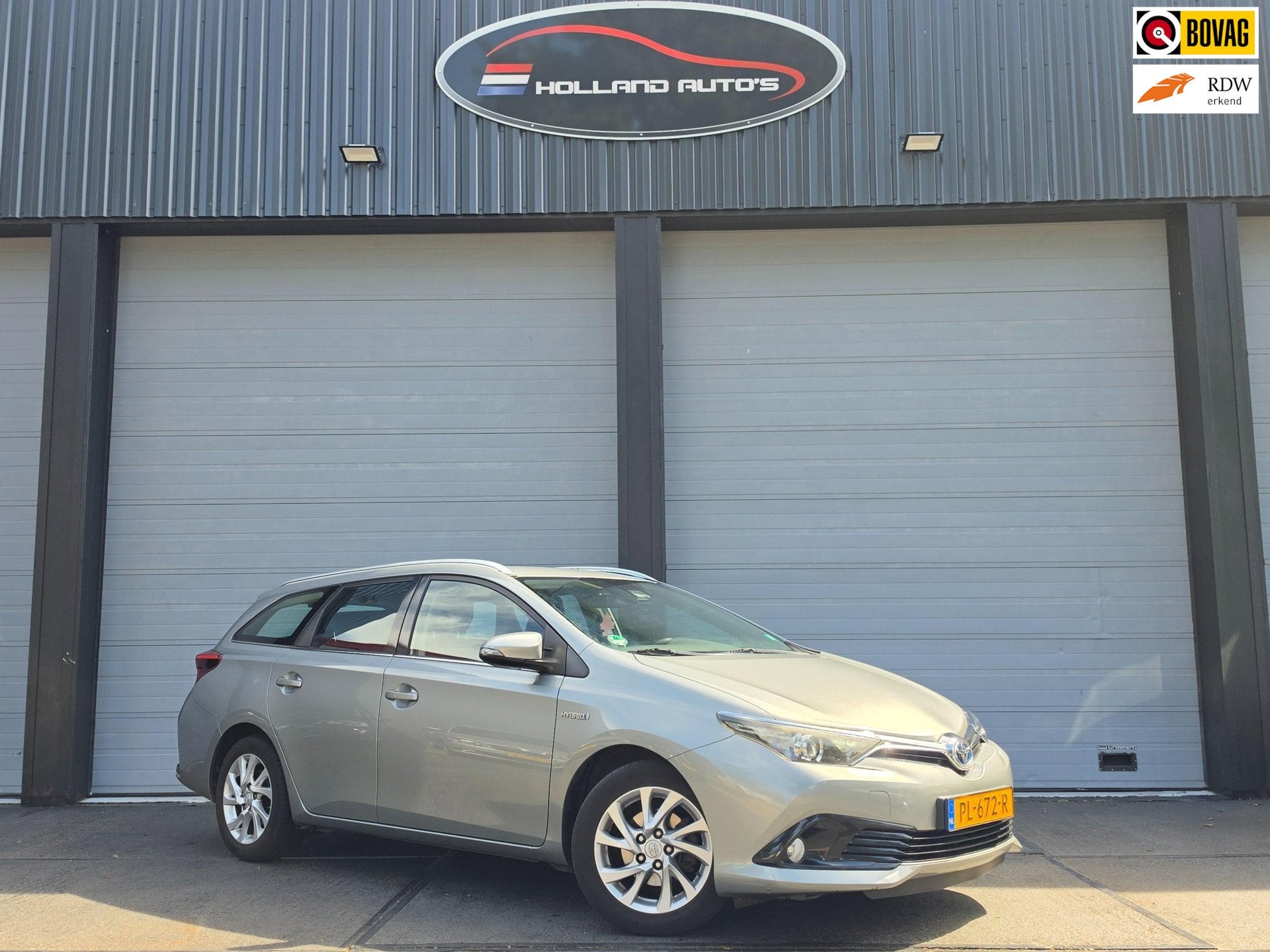 Toyota Auris Touring Sports 1.8 Hybrid Aspiration automaat,, Gebruikt, Origineel Nederlands, Te koop, 66 €/maand