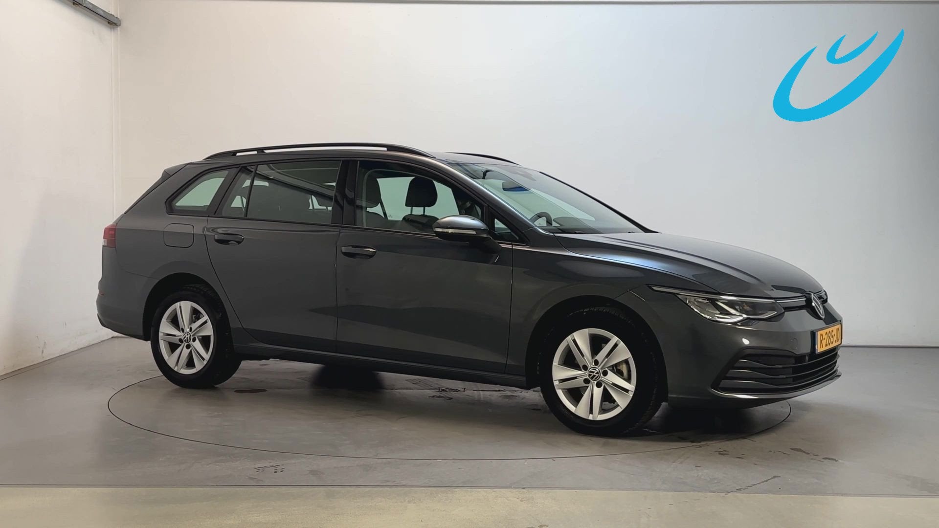 Volkswagen Golf Variant 1.0 TSI 110pk Life Sfeerverlichting, Stof, Gebruikt, Met garantie (alle), Origineel Nederlands