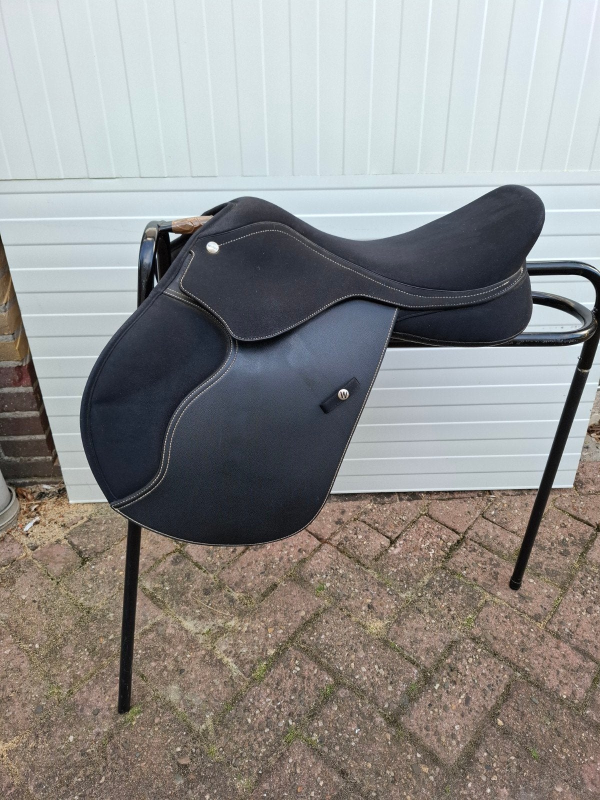 Wintec springzadel 16 pony, Dieren en Toebehoren, Paarden en Pony's | Zadels, Ophalen of Verzenden, Springen, Zo goed als nieuw