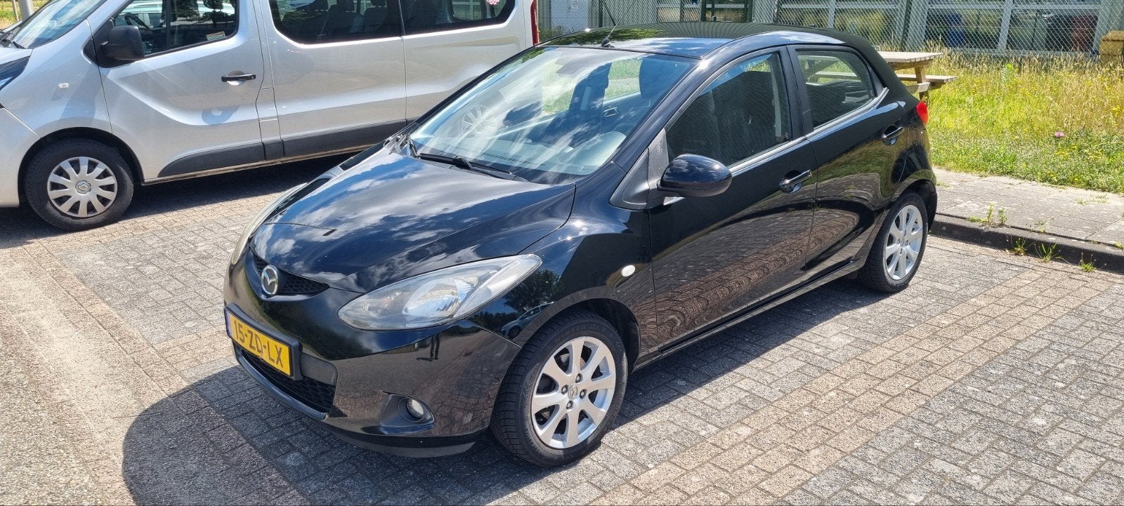 Mazda 2 1.3 63KW 5DRS 2008 Zwart, Voorwielaandrijving, 4 cilinders, Zwart, Origineel Nederlands
