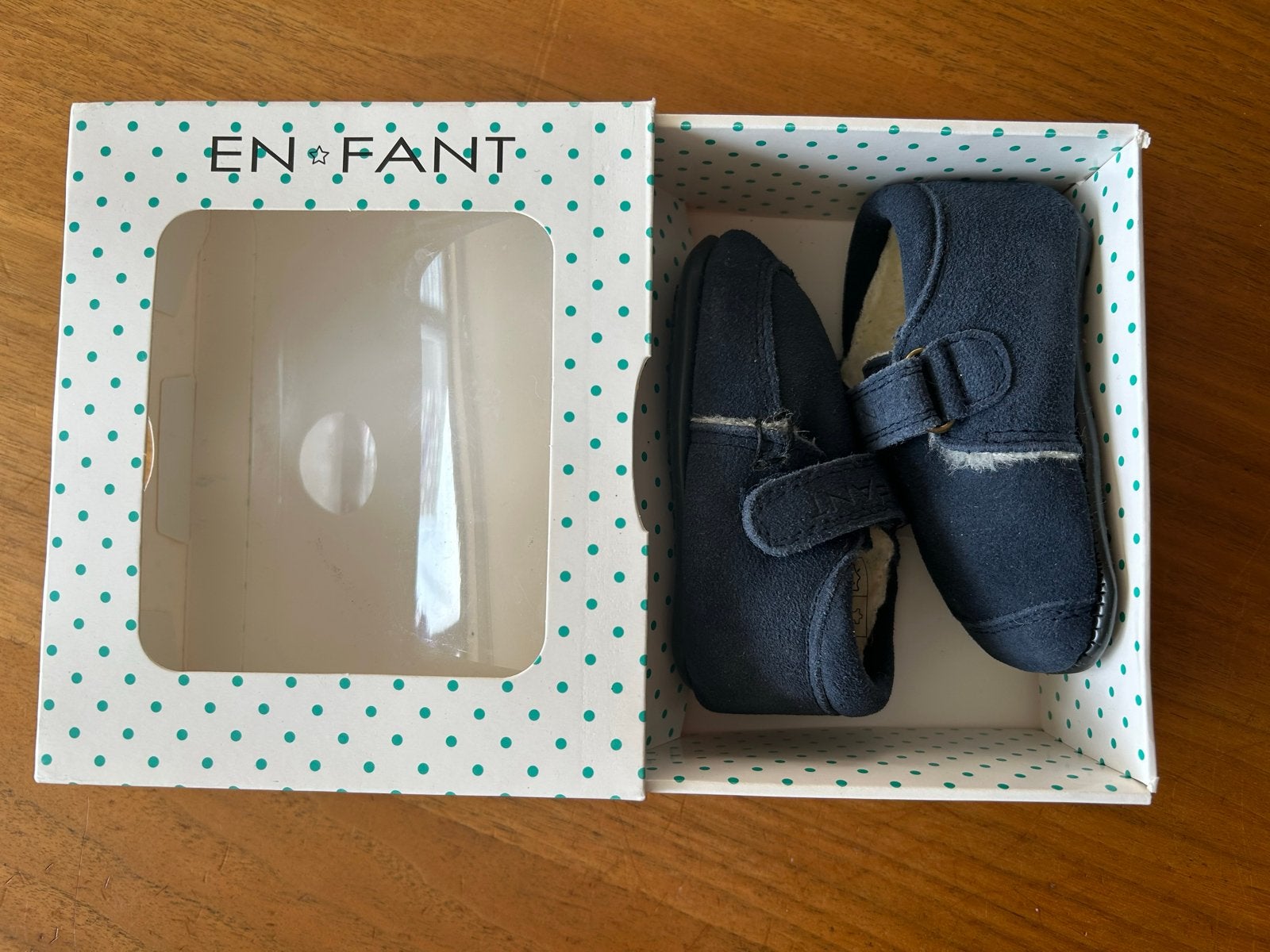 Nieuwe En Fant leren suede babyslofjes maat 18, Ophalen of Verzenden, Nieuw, Jongetje of Meisje, Slofjes
