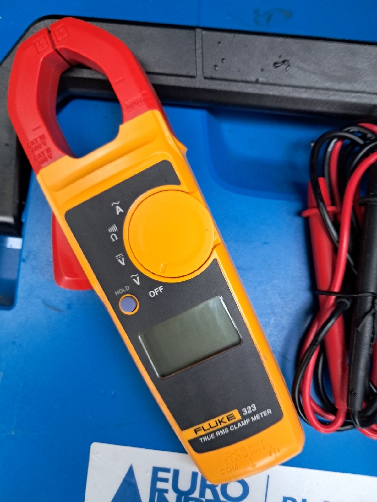 FLUKE-323 stroomtang tot 400A AC en 600V AC/DC, Ophalen of Verzenden, Zo goed als nieuw, Multimeter