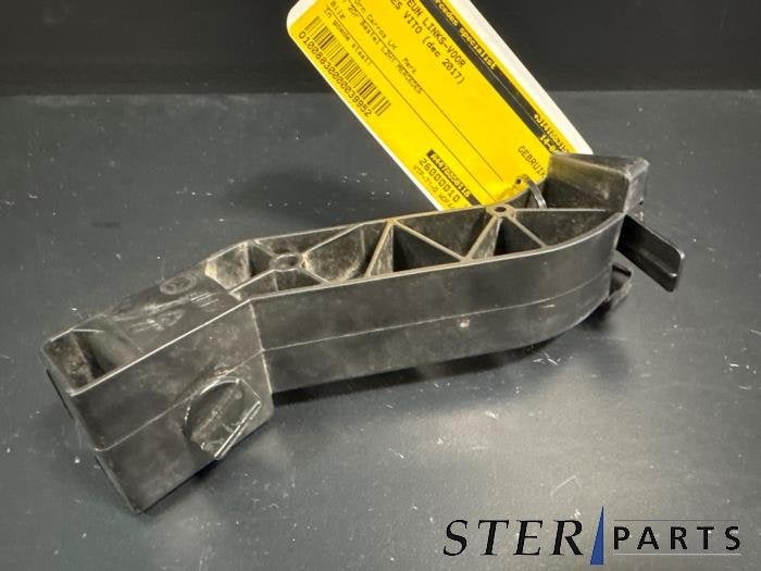 Bumpersteun links-voor van een Mercedes Vito, Gebruikt, -, Ophalen of Verzenden, -