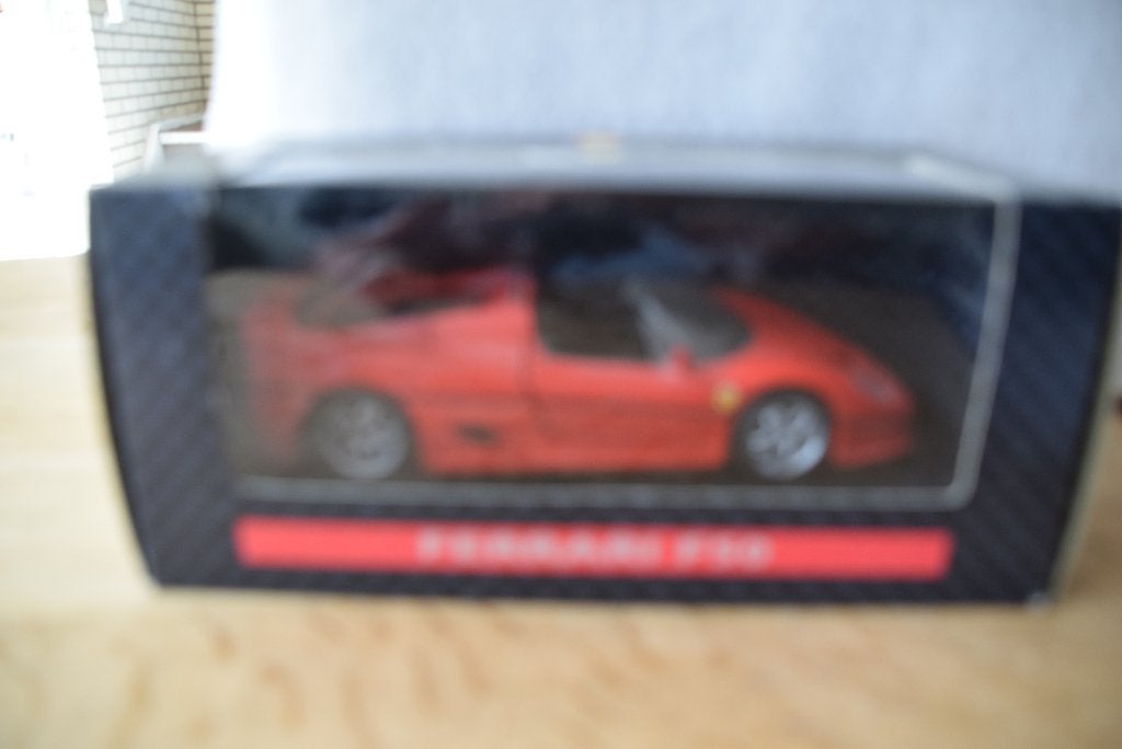 Modelauto 1:24, Hobby en Vrije tijd, Ophalen of Verzenden, Zo goed als nieuw, Auto, Bburago