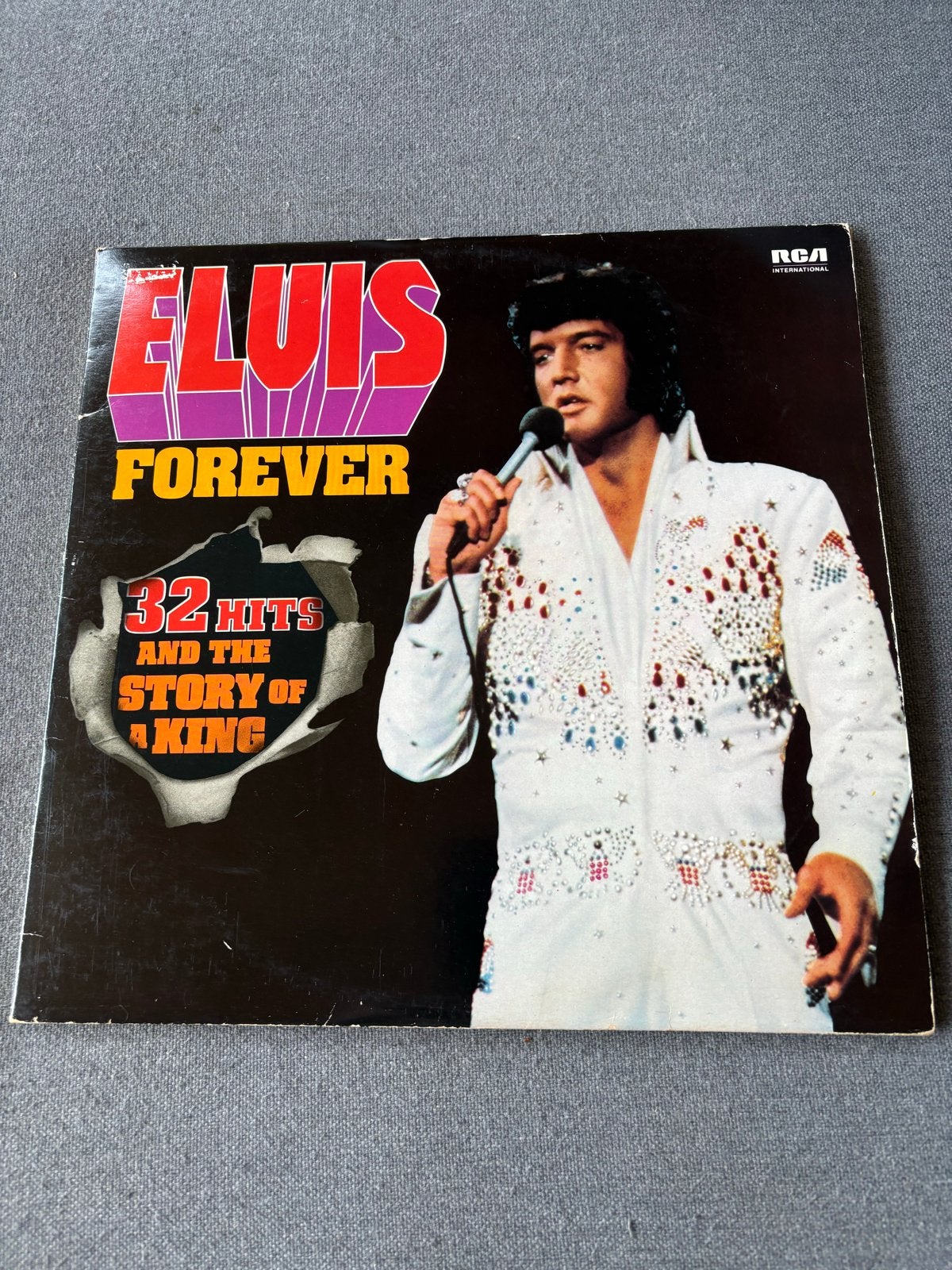 Elvis Forever - 32 Hits and the Story of a King LP, Cd's en Dvd's, Rock, Gebruikt, Ophalen of Verzenden, 12 inch