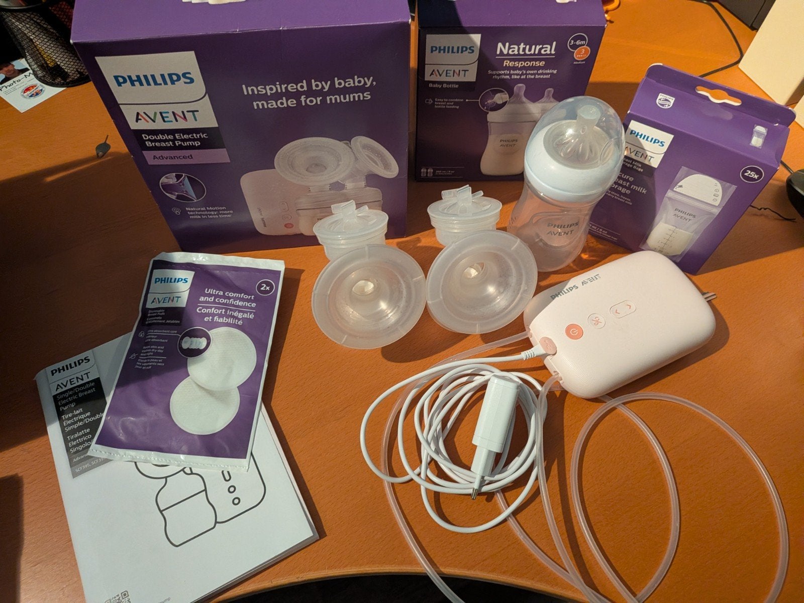 Philips Avent Elek. borstkolf + flesjes, Draagbaar, Borstkolf, Zo goed als nieuw, Philips Avent