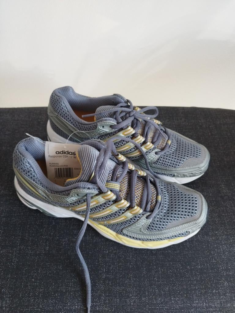 Nieuw Adidas sneakers maat 40 2/3, Adidas, Sportschoenen, Nieuw, Ophalen of Verzenden