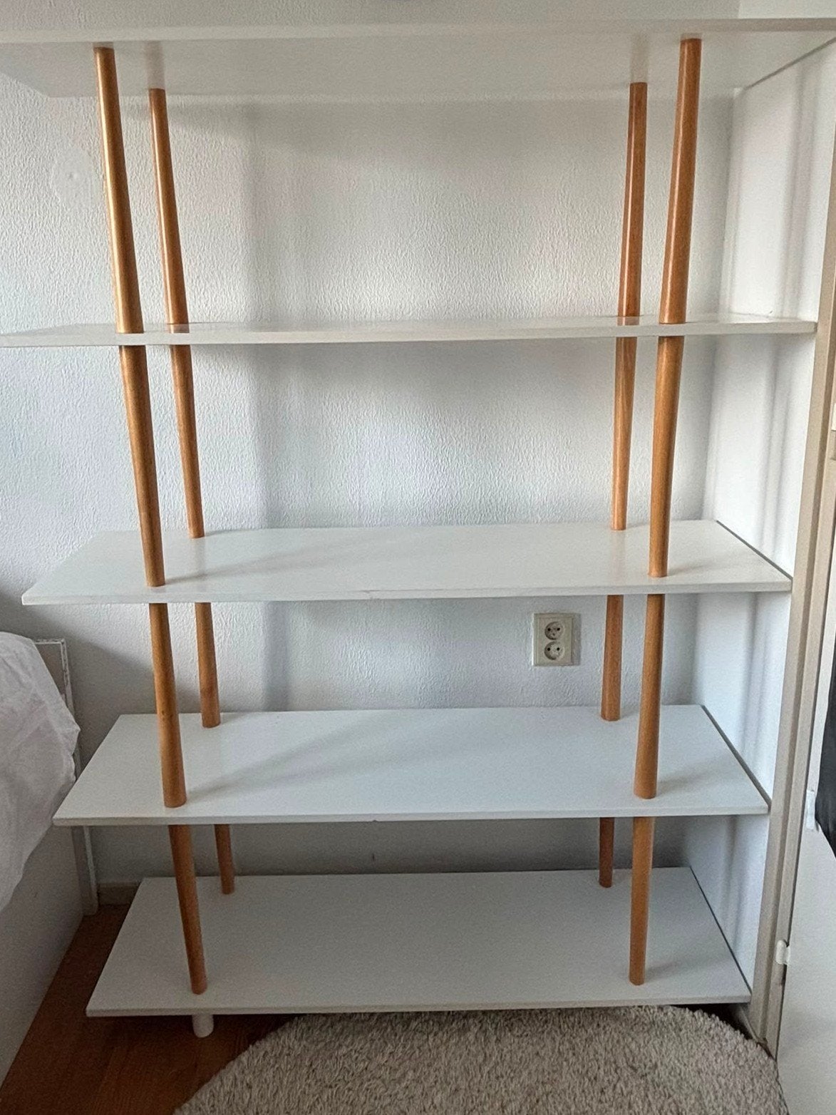 Witte houten boekenkast met 5 schappen - 80x30x141,5cm, Ophalen, Met plank(en), Gebruikt, 100 tot 150 cm
