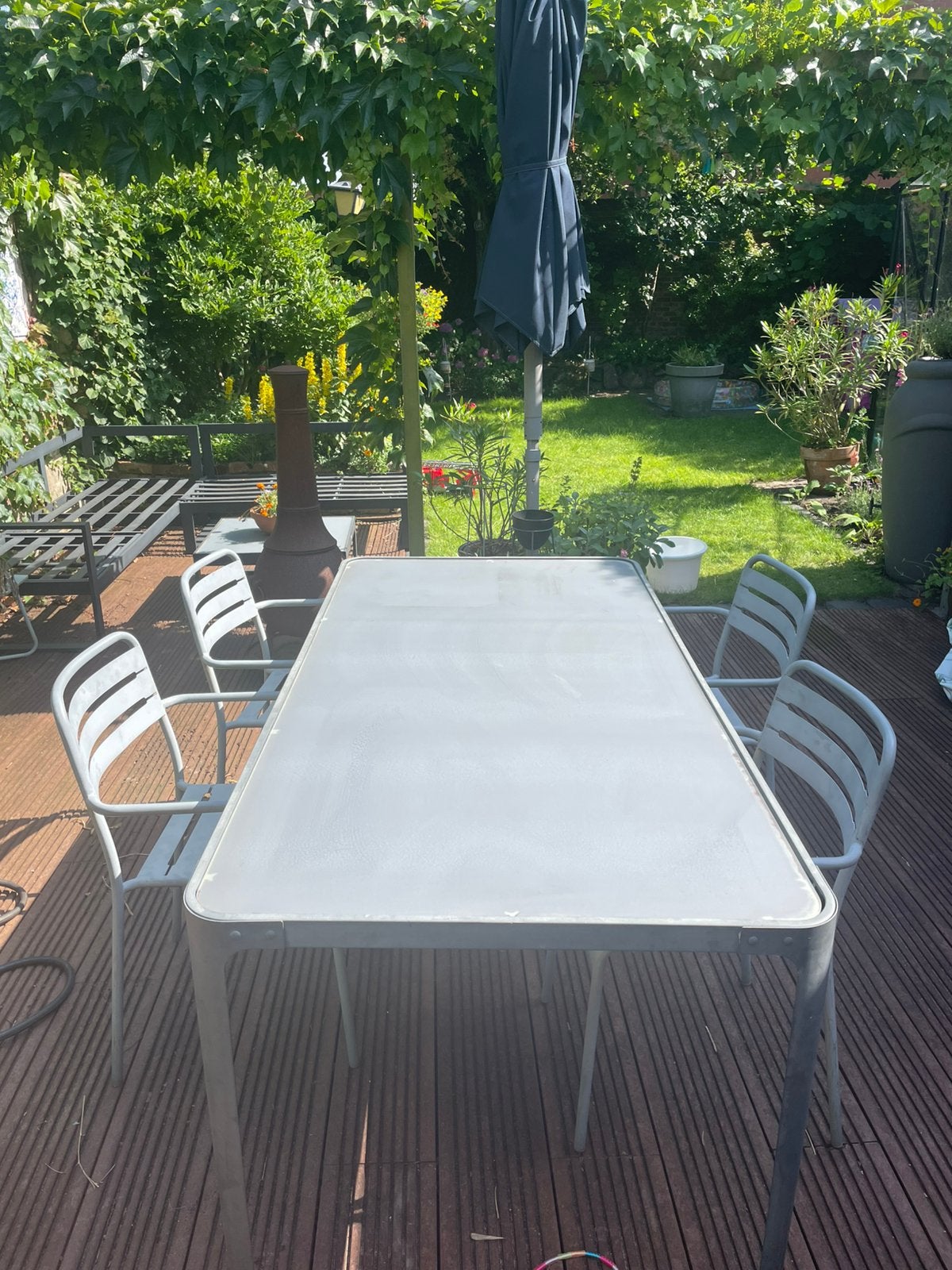 Tuinset met tafel, 4 stoelen en een bankje, Tuin en Terras, Tuinsets en Loungesets, Gebruikt, Ophalen