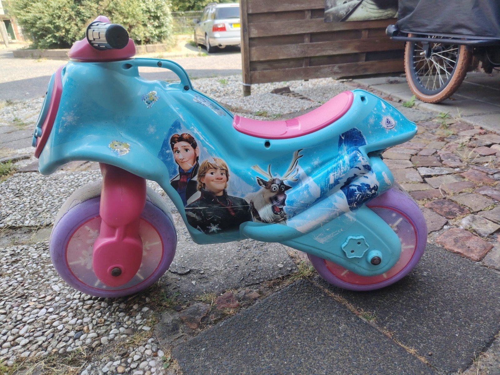Frozen loopmotor, Kinderen en Baby's, Speelgoed | Buiten | Voertuigen en Loopfietsen, Ophalen, Gebruikt, Loopfiets