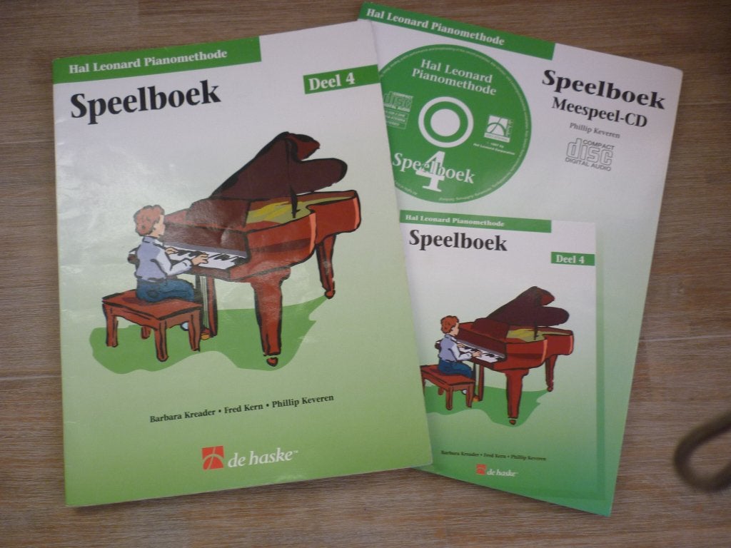 Hal Leonard Pianomethode Speelboek Deel 4 + Meespeel-CD, Overige genres, Les of Cursus, Ophalen of Verzenden, Zo goed als nieuw