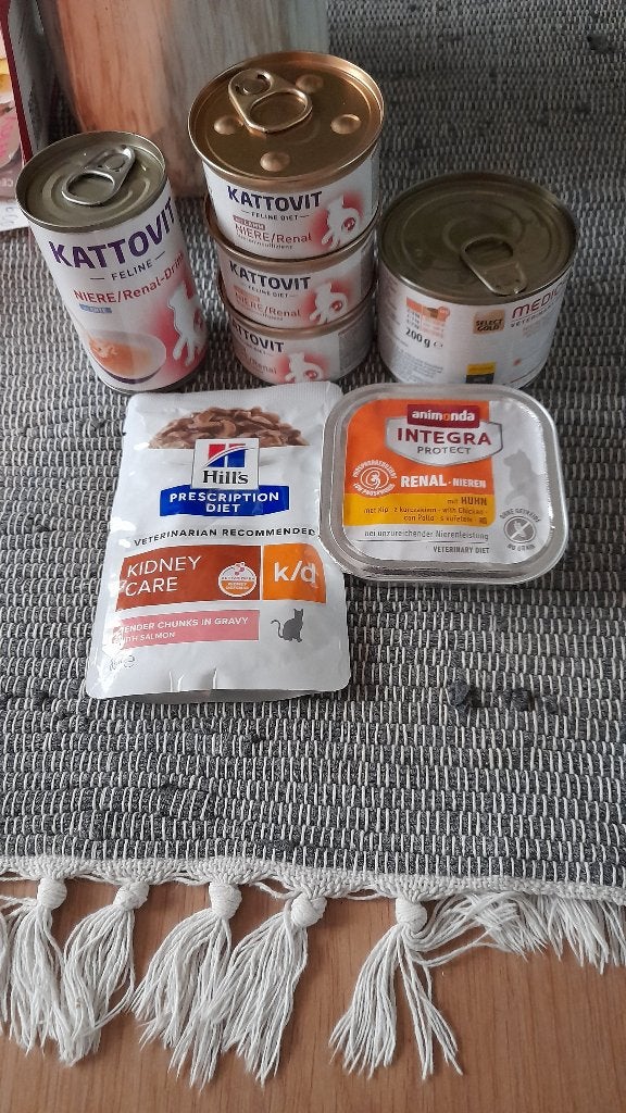 Diverse Nier voeding blikjes,zakjes voor de kat, Dieren en Toebehoren, Ophalen, Kat