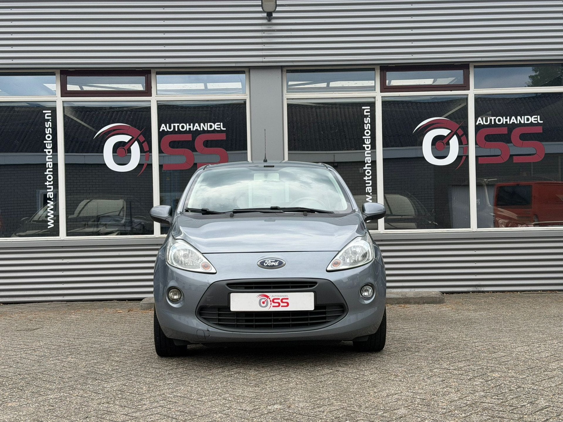 Ford Ka 1.2 Style start/stop | AIRCO LMV S&S PARKSENSORACHTE, Voorwielaandrijving, Euro 5, Gebruikt, 1242 cc