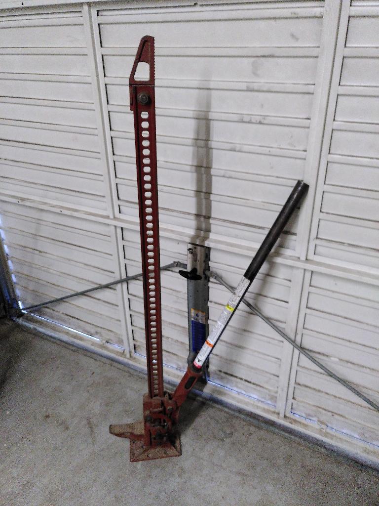 Hi-Lift jack, Ophalen, Gebruikt, Manueel, Schaarkrik