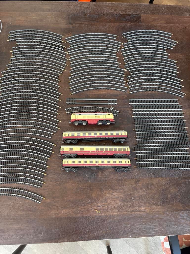 Lima Treinset met Locomotief, Wagons en Rails, Gelijkstroom, Ophalen of Verzenden, Analoog, Lima