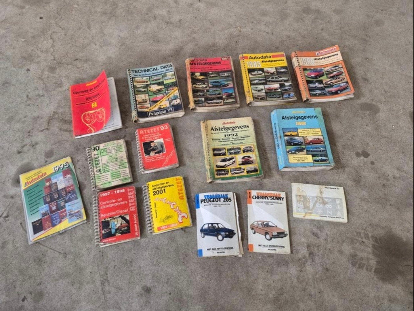 Afstelgegevens Youngtimers en Oldtimers Autodata, Ophalen of Verzenden, Gelezen, Algemeen, Autodata